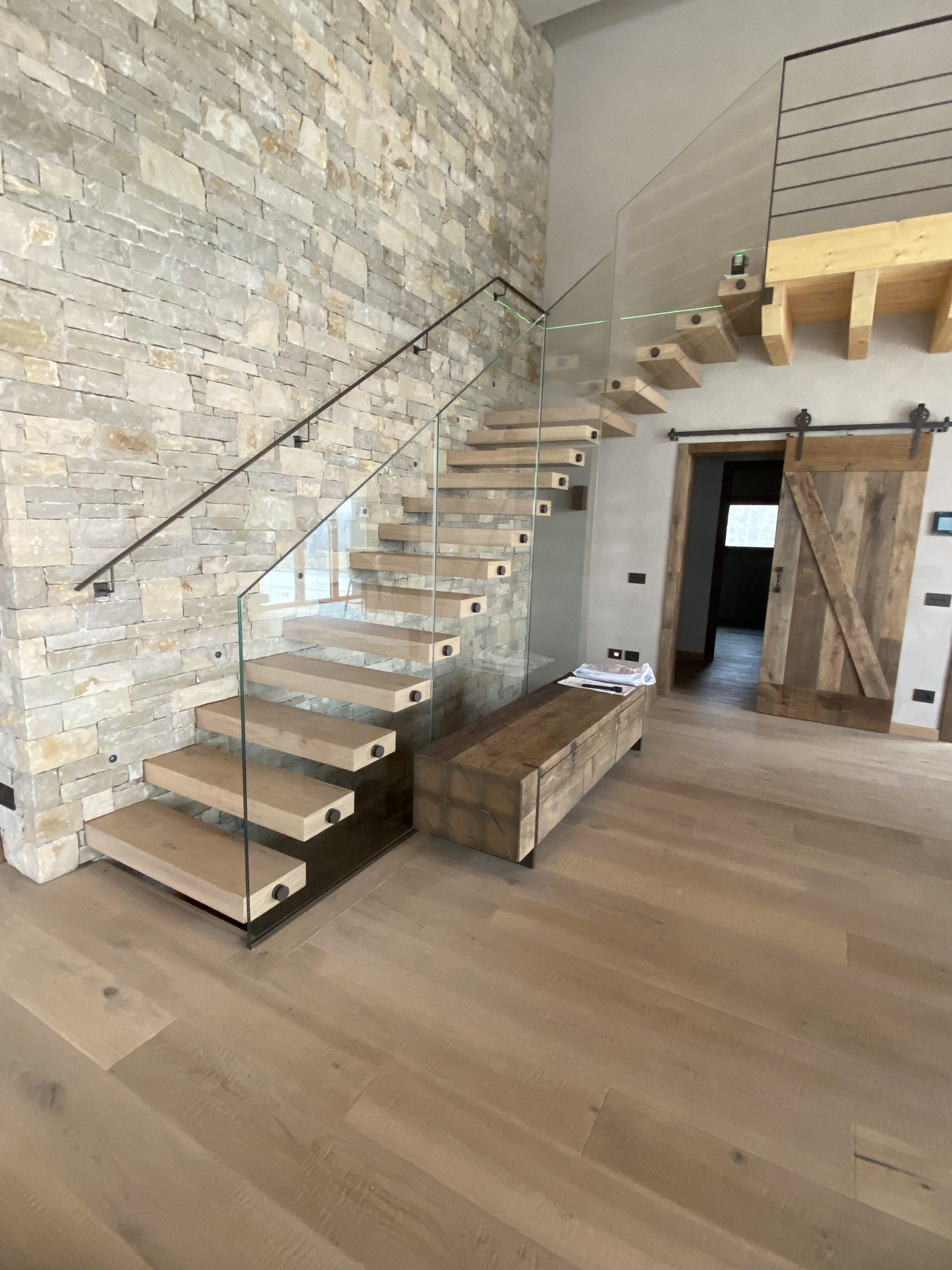 Fabbro a bergamo e carpentiere metallico